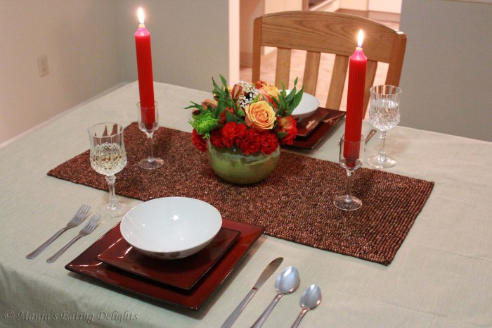 How to decorate room for candle light dinner